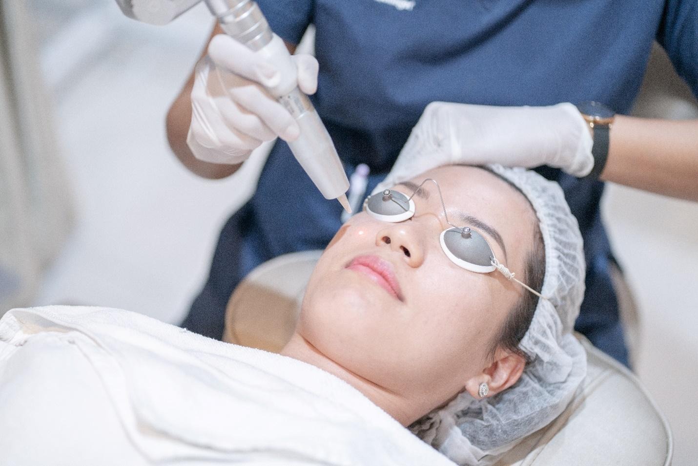 rejuvenation laser treatment in Singapore.